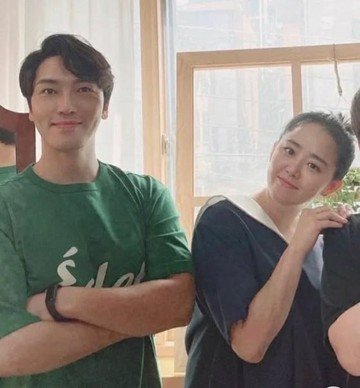 Moon Geun Young è sposata con l’attore musicale Jeong Pyeong, la figura di suo marito è sotto i riflettori